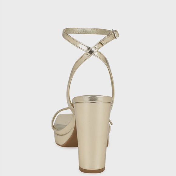 Nine West Ankle Strap Block Heels Size 7 1/2 - Picture 2 of 5